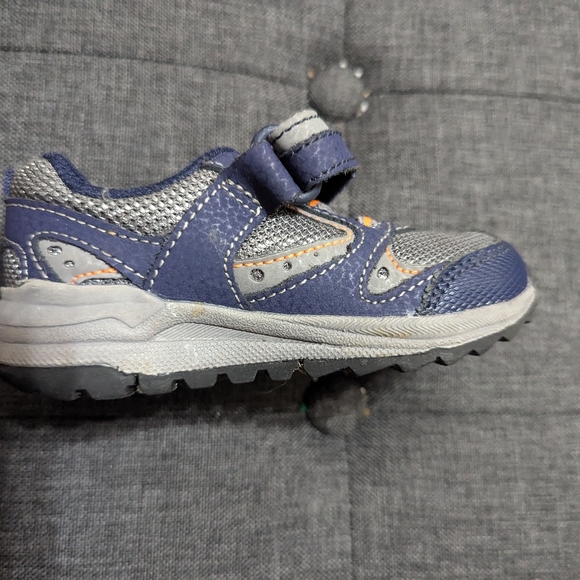 Stride rite boy shoes - Picture 3 of 5